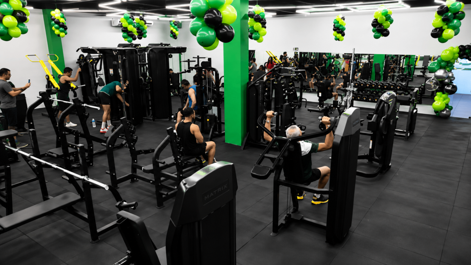 Equipamentos de musculação da Match Fit Camaragibe I