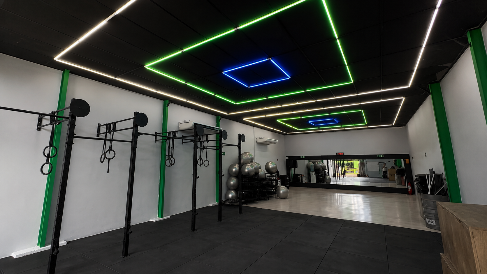 Sala de ginástica e treino funcional da Match Fit Carpina II